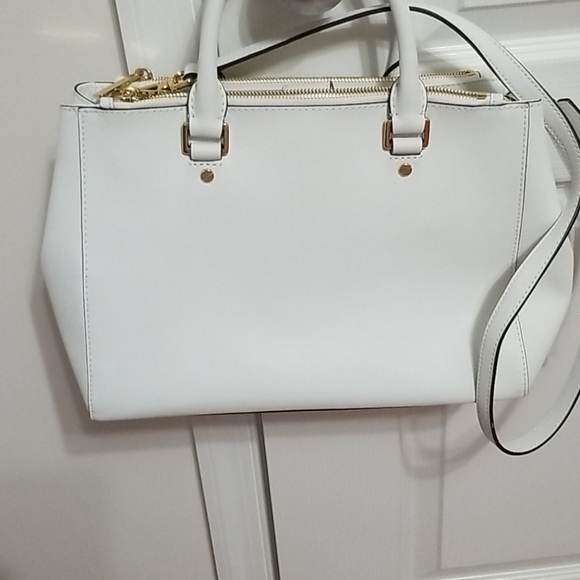 Michael Kors Mercer small belted - Picture 2 of 3